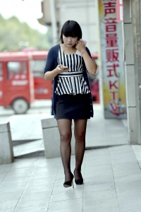 黑丝短裙细高跟微胖女孩 [11P]